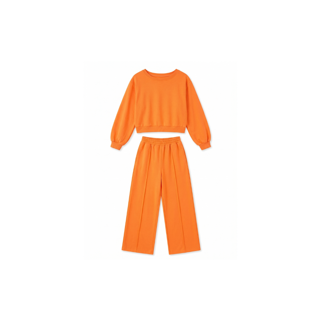Conjunto de dos piezas moderno y minimalista de top de cuello redondo y pantalón de pierna ancha.
