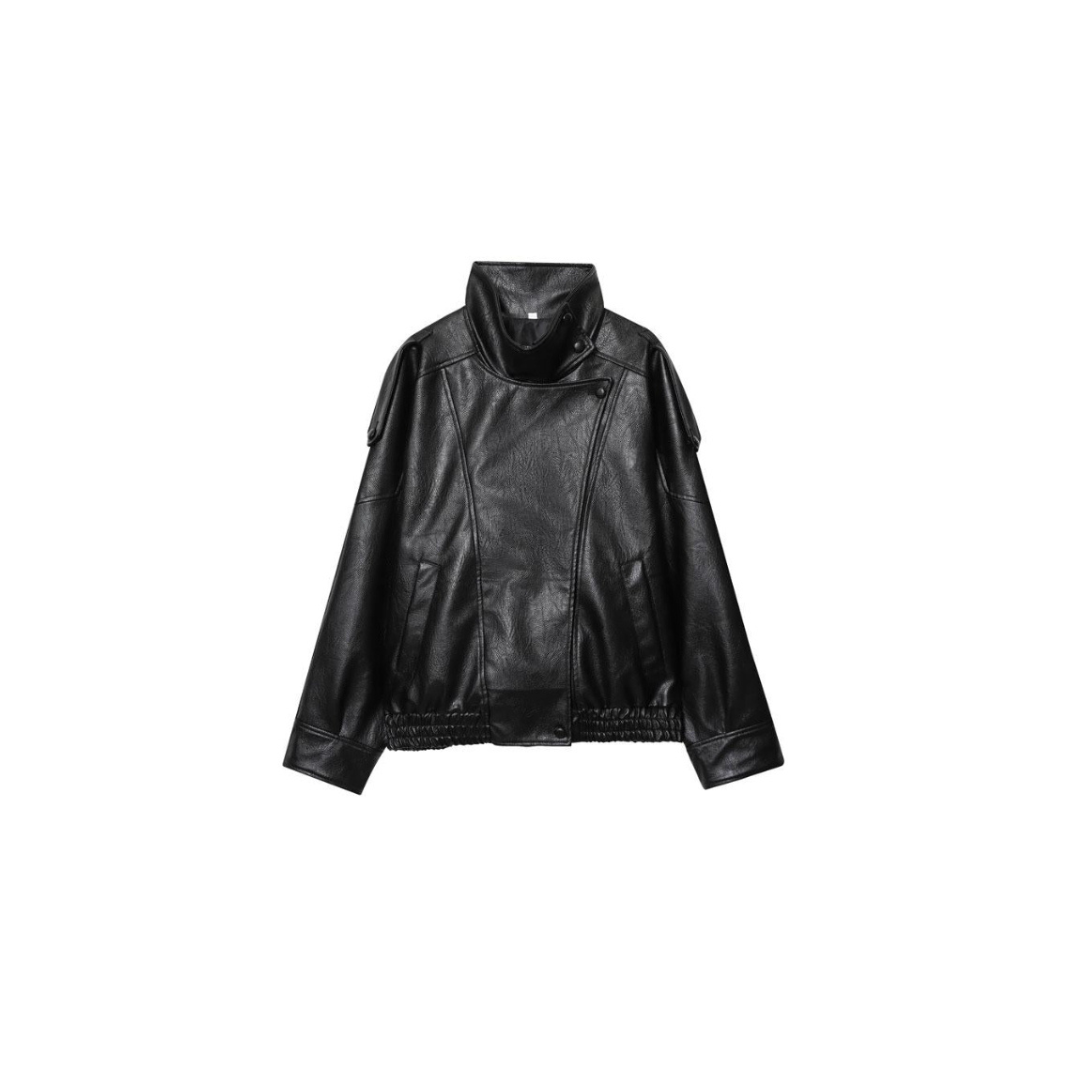 Chaqueta streetwear de moda en piel sintética: casual y versátil