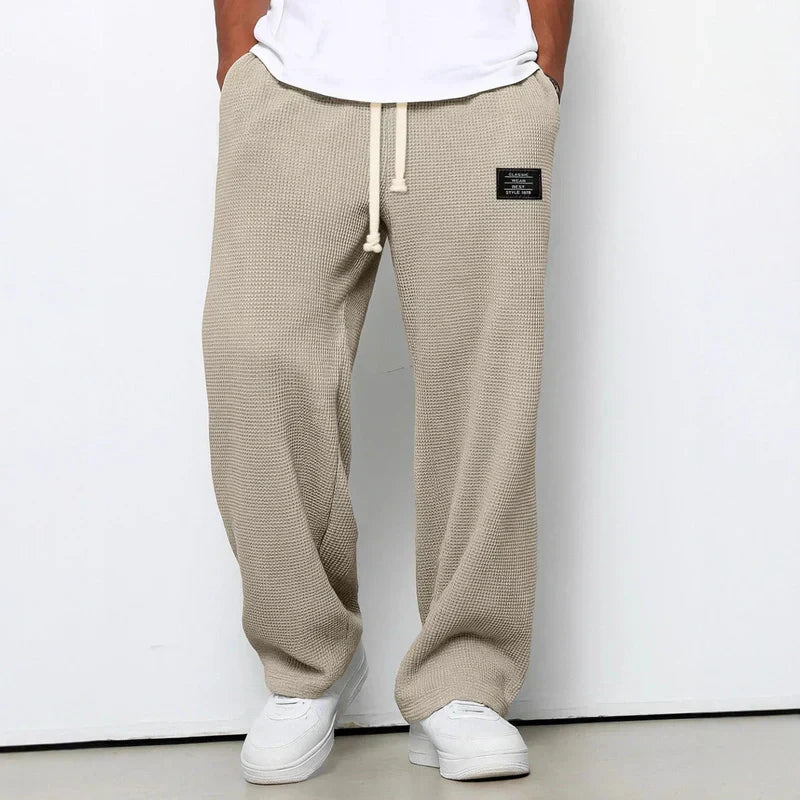 Pantalones noruegos cómodos