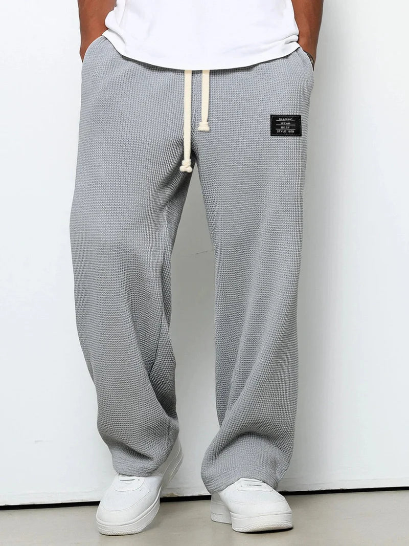 Pantalones noruegos cómodos