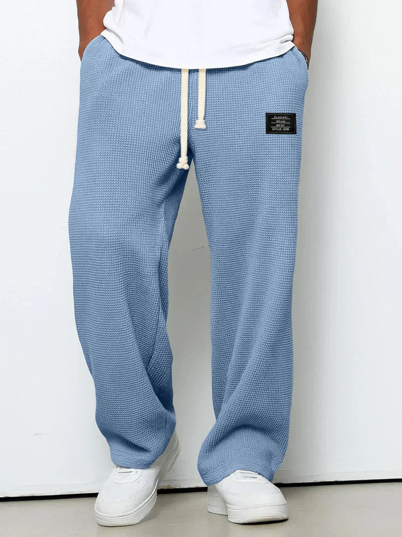 Pantalones noruegos cómodos