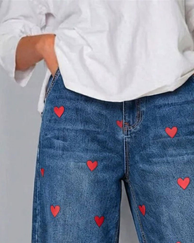 Pantalón denim con estampado de corazones, largo al tobillo