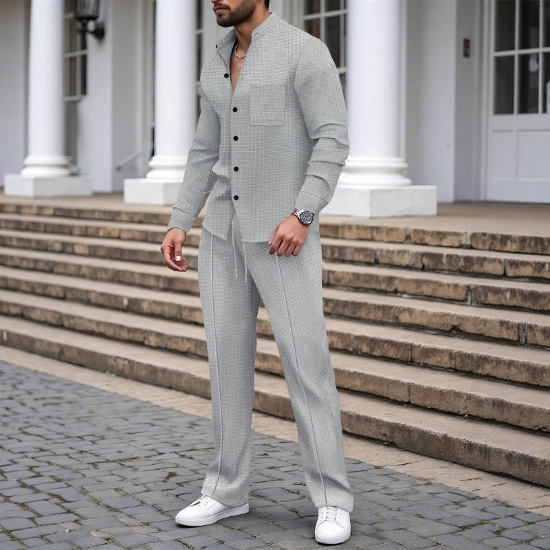 Conjunto de dos piezas de tejido gofrado para hombre: cómodo, transpirable y de estilo versátil
