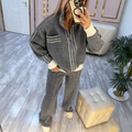 Conjunto de chaqueta y pantalón de dos piezas a la moda para mujer.