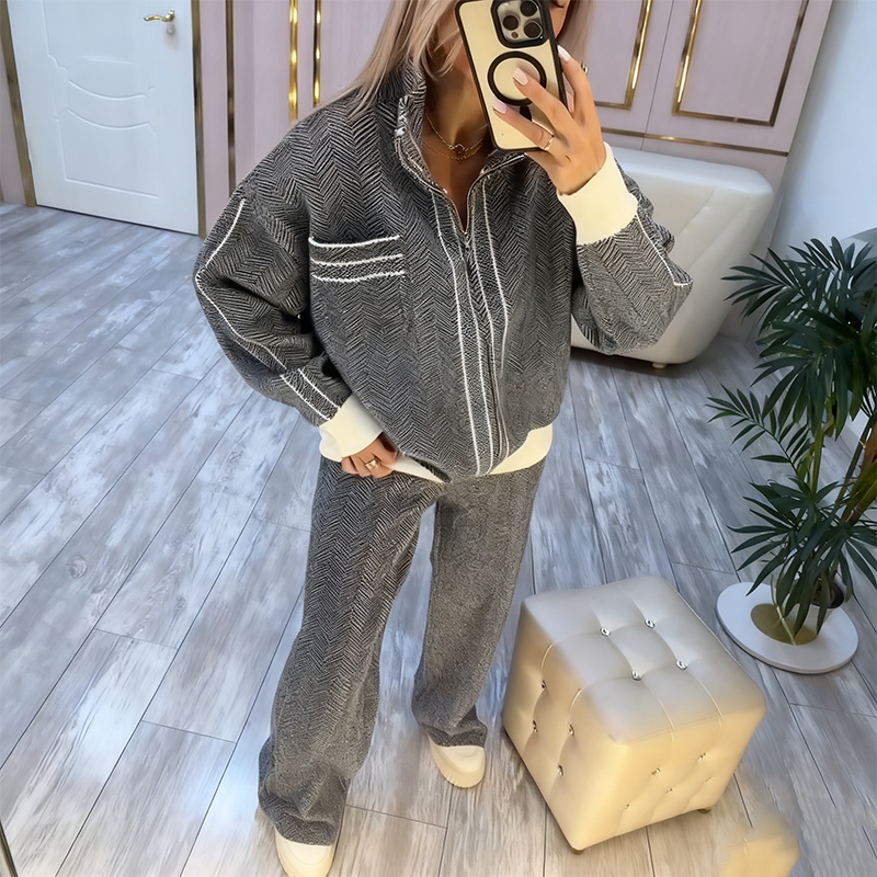 Conjunto de chaqueta y pantalón de dos piezas a la moda para mujer.